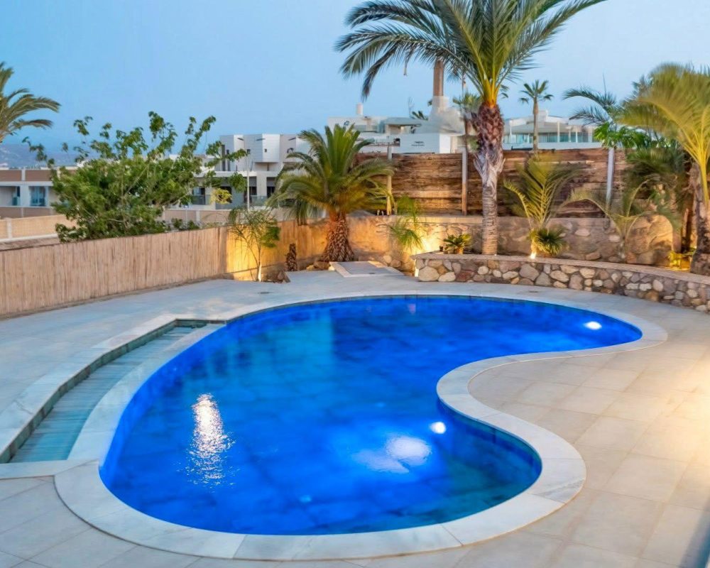 WhatsApp Image 2025-12-03 at 13.51.39 (4)