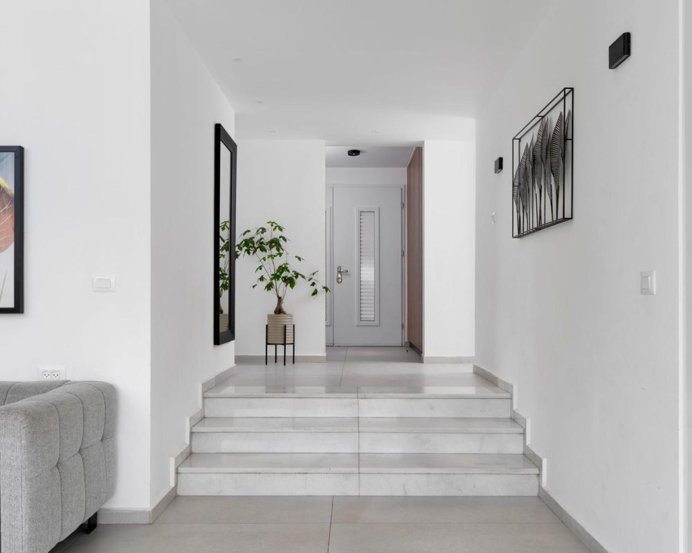 WhatsApp Image 2025-12-03 at 13.51.41 (1)