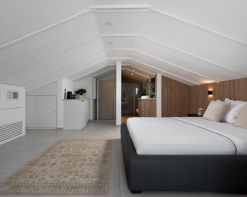 WhatsApp Image 2025-12-03 at 13.51.42 (1)