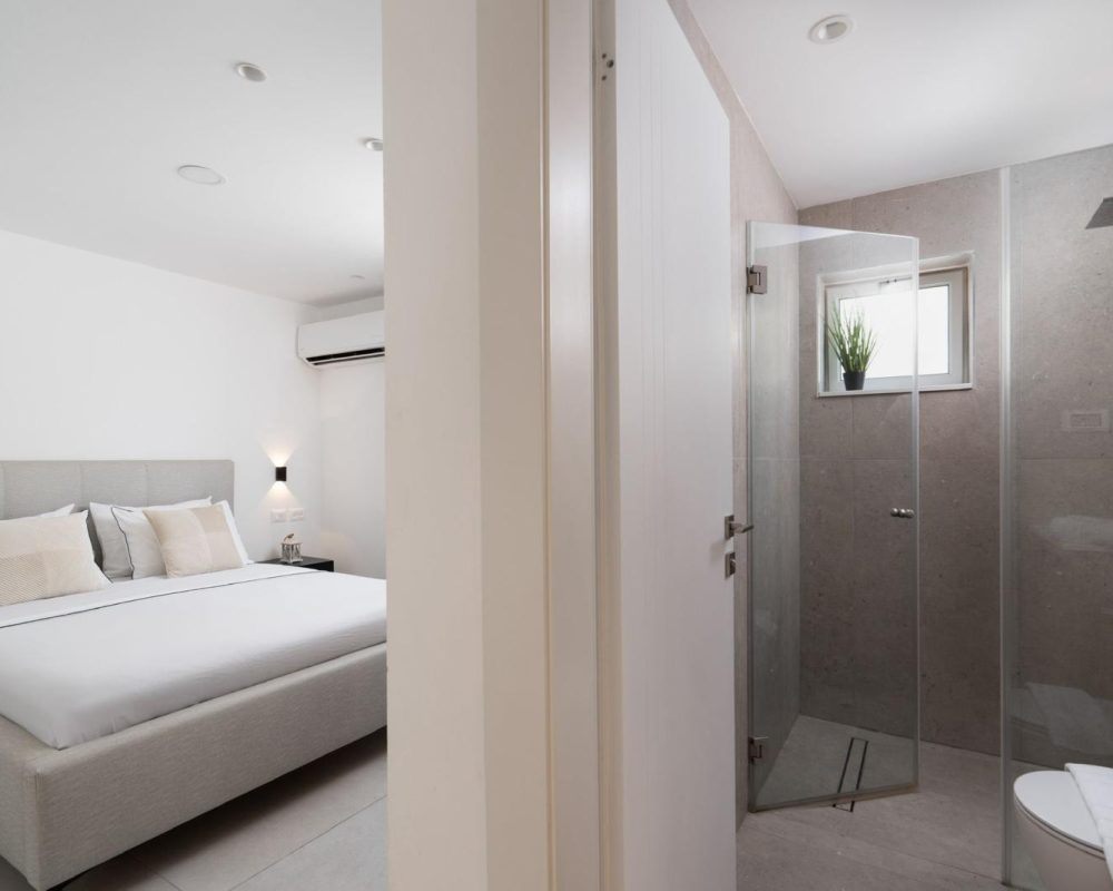 WhatsApp Image 2025-12-03 at 13.51.42 (8)