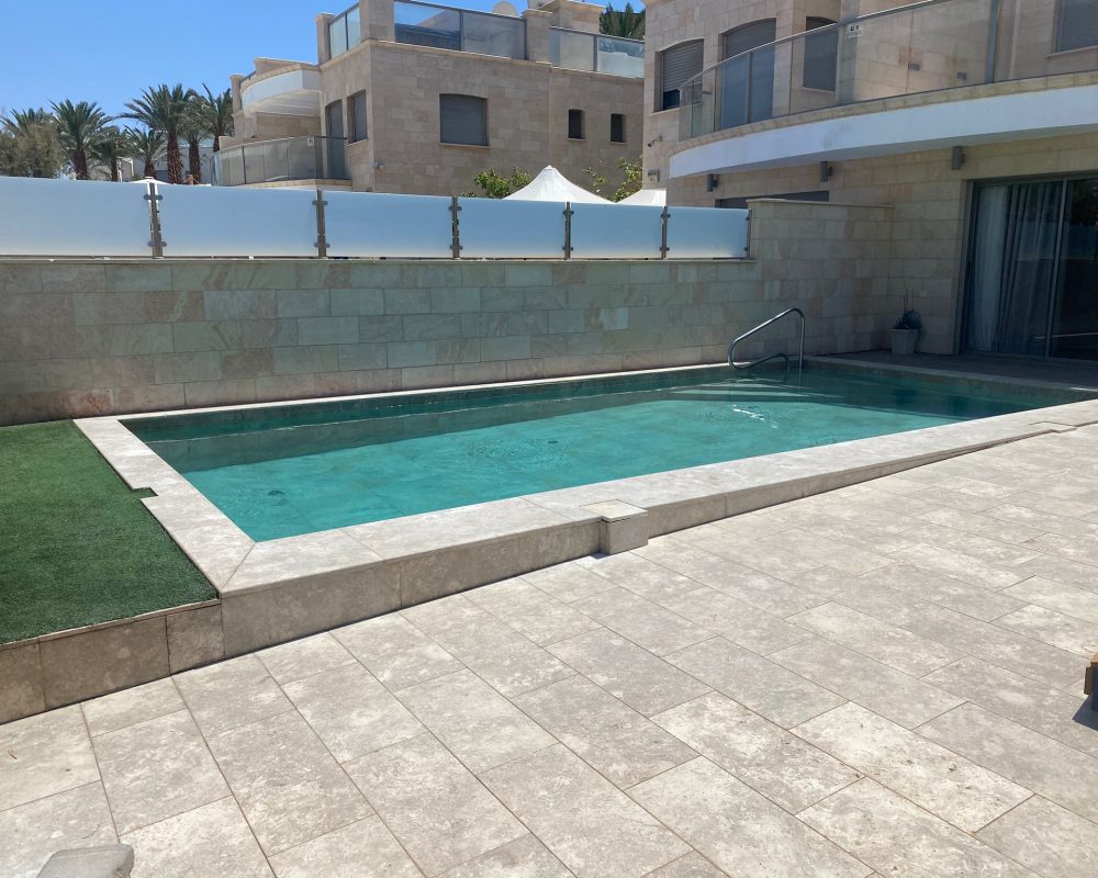 WhatsApp Image 2025-12-03 at 13.52.30 (5)