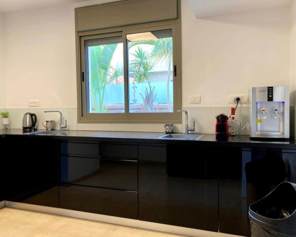 WhatsApp Image 2025-12-03 at 13.52.31