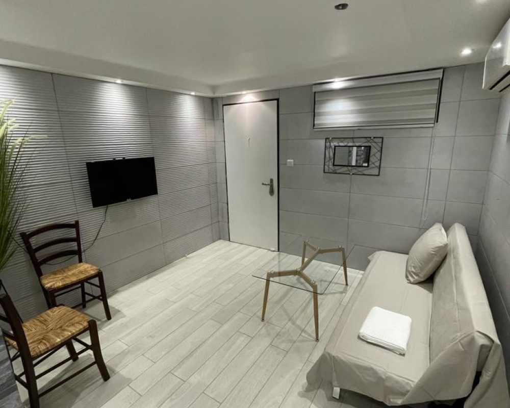 WhatsApp Image 2025-12-08 at 13.45.52