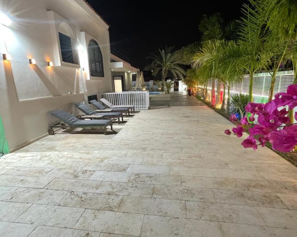 WhatsApp Image 2025-12-08 at 13.45.57 (2)