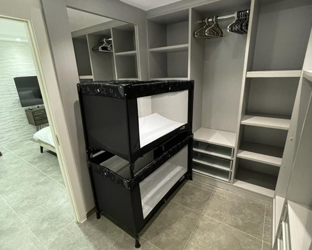 WhatsApp Image 2025-12-08 at 13.46.00