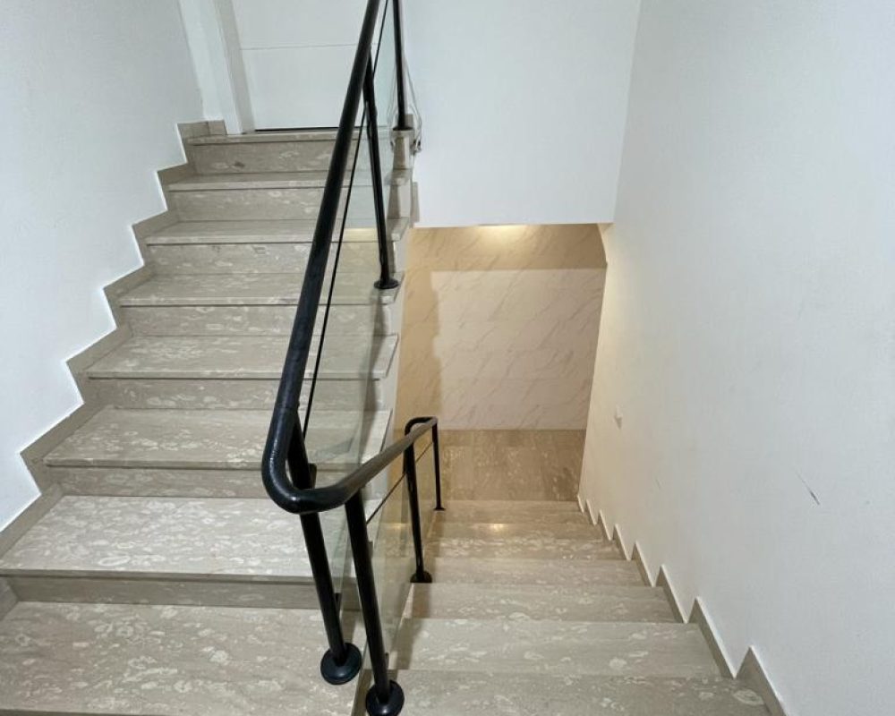 WhatsApp Image 2025-12-08 at 13.46.01 (2)