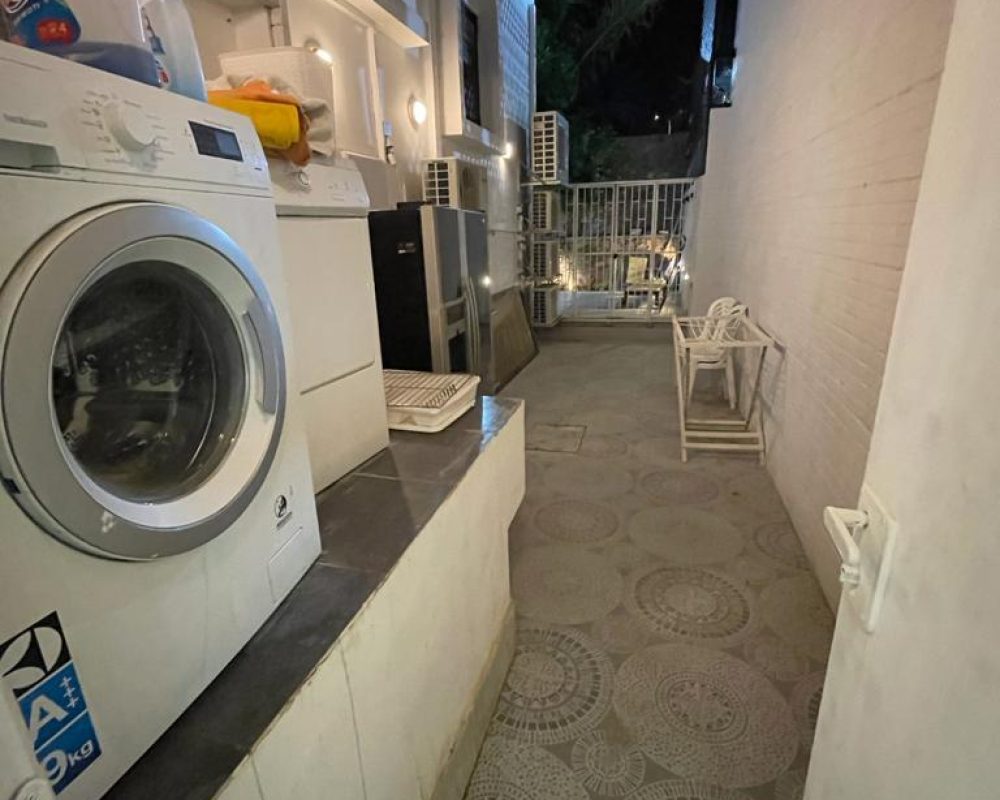 WhatsApp Image 2025-12-08 at 13.46.04 (1)